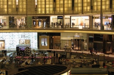 Dubai Mall Fashion Avenue Dubai Mall Fashion Avenue